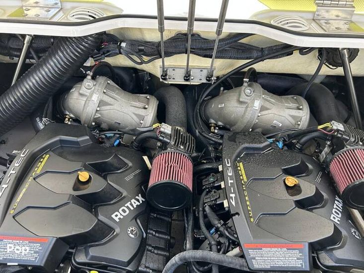 2015 Scarab 215 ho impulse