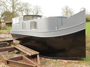Live-Aboard Dutch Barge Style Narrowboat