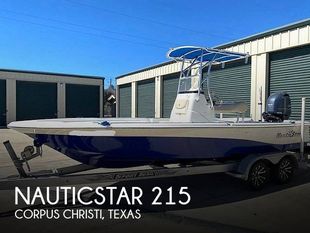 2017 NauticStar 215 XTS Shallow Bay