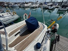 Bavaria 36 Cruiser 3 Cabin version - Cockpit