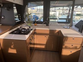 2022 Nautitech 46 Open 10