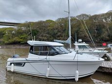 2017 Jeanneau Merry Fisher 695