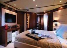 34 Metre Yacht - Double guest cabin