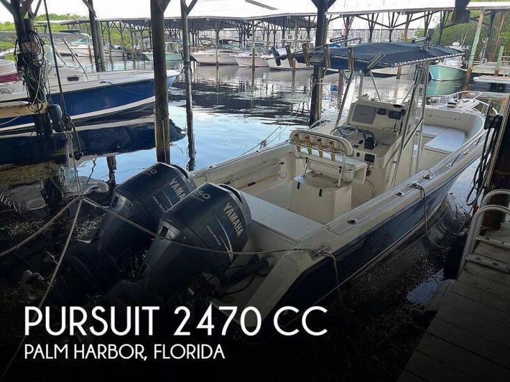 2004 Pursuit 2470