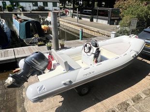 Zodiac Medline 70hp EFI Rib 32hrs use