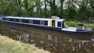 Reeves Tug Front Narrowboat