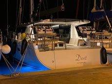 2022 MOODY 54 DS
