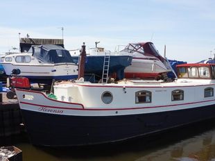 REDUCED Wide Beam Replica Dutch Barge
