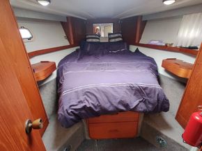 Moody Eclipse 43  - Forward Cabin