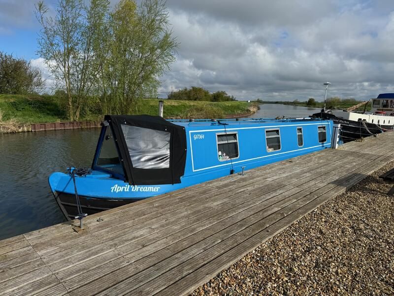 40' Narrow Boat 'April Dreamer' SALE AGREED