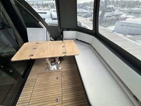 2023 Bavaria R40 Fly 9