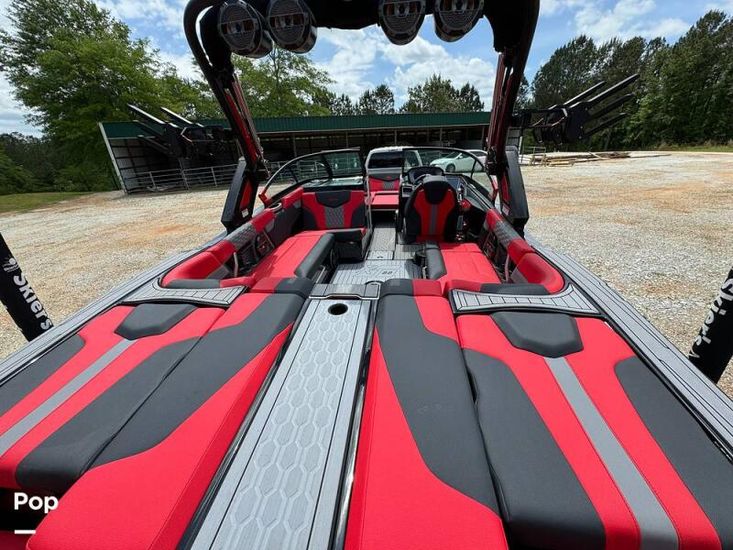 2022 Mastercraft xt22