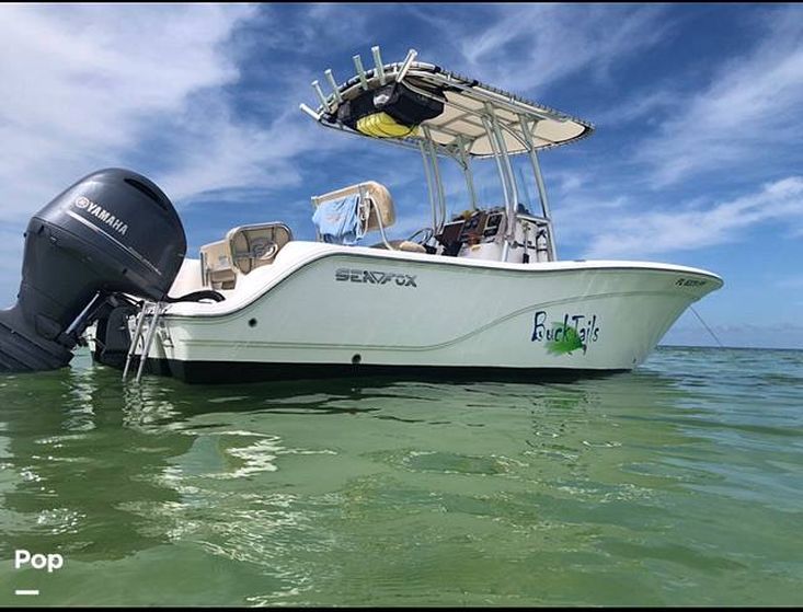 2016 Sea Fox 226 commander