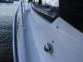 Beneteau Antares 7.80  - Side Deck