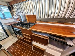 5 Galley (7)