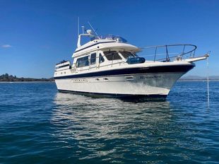 1990 Trader 44