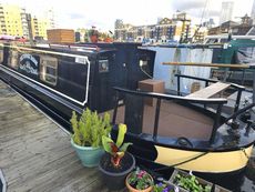 2006 57ft narrowboat w C. London mooring