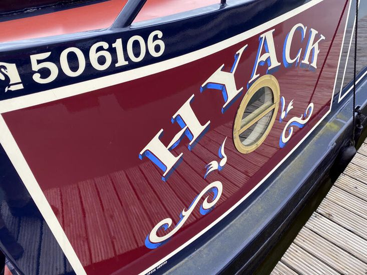 52ft John White Beta 38Hp