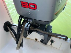 Outboard well
