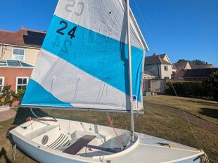 Chichester Scow - CS24 - By George