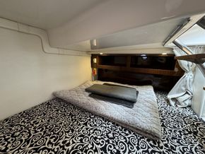 2015 Regal 28 Express 24