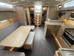 2024 Bavaria C46 9