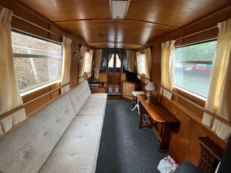 43’ Narrowboat by L R Harris  & Son (one owner from build)