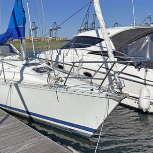 1985 Beneteau First 305
