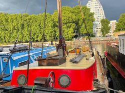 Tjalk with Thames Residential Mooring - reduced