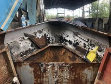37 Narrowboat hull Project, with new steel sheet