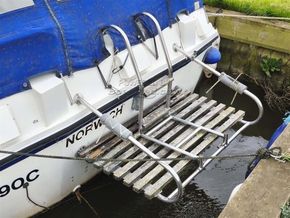 Fairline Holiday  - Swim Platform