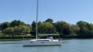 2018 Bavaria Cruiser 37