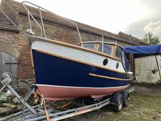 Colvic 19 motor cruiser  fishing boat