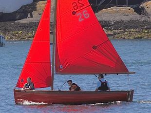 Fowey River Classic wooden dinghy