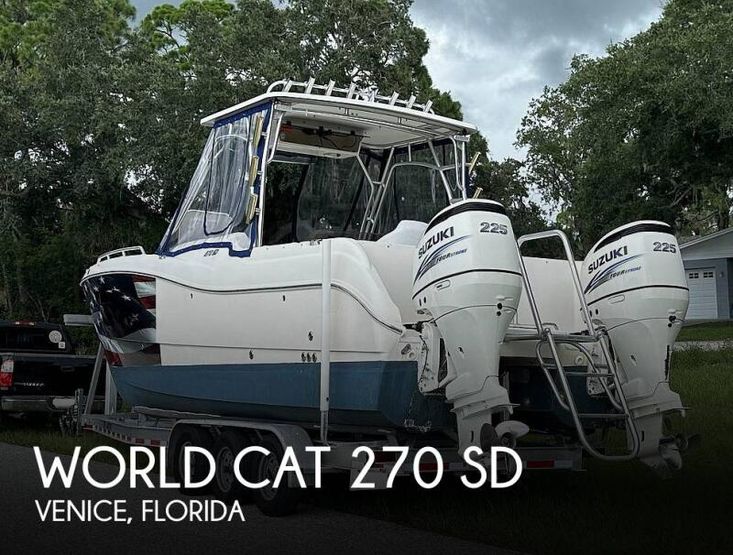 2005 World Cat 270sd