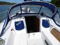 CATALINA 320