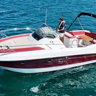 Beneteau Flyer 850 Sundeck