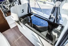 Beneteau Antares 9 OB for sale with BJ Marine