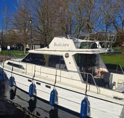 Broom 35' Sedan Flybridge