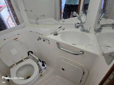 2001 Catalina 320 Wing