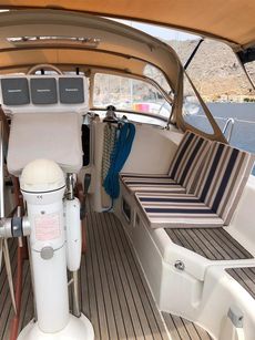 2005 Beneteau Oceanis 423