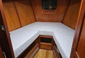 Wolstenholme cruising barge for sale with BJ Marine