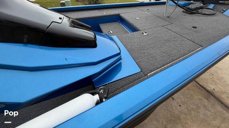 2022 Mercury avx 181