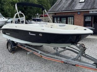 Bayliner XL Element 2016 Motorboat