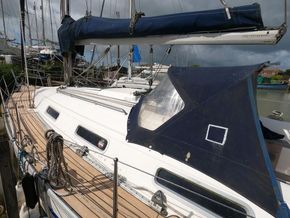 Bavaria 36 Holiday - Coachroof/Wheelhouse