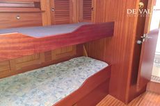 1989 Hallberg Rassy 45