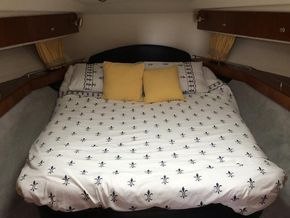 Bow Cabin 2