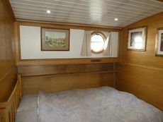 Iris 70ft x 12ft 2016 Widebeam Barge by Nottingham Boat Co