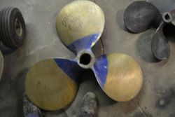 LH, 34 x 30, 3-blade, 2 3/4" bore, Brass, Columbia