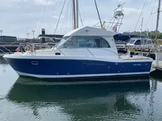2004 Beneteau Antares 9
